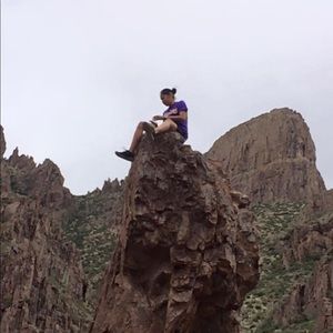 Meet your Posher, Chenoa